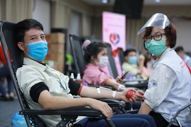 Samsung employees donate nearly 100000 units of blood